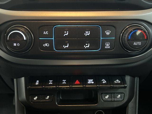 Certified 2021 Chevrolet Colorado ZR2 w/ ZR2 Dusk Special Edition AWD/4WD image 18