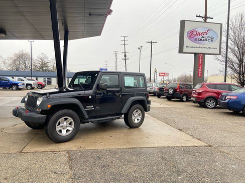 Used 2012 Jeep Wrangler Sport image 5