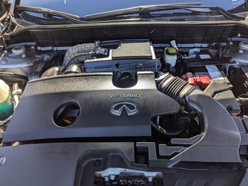 Used 2019 INFINITI QX50 Luxe w/ Navigation Package image 35