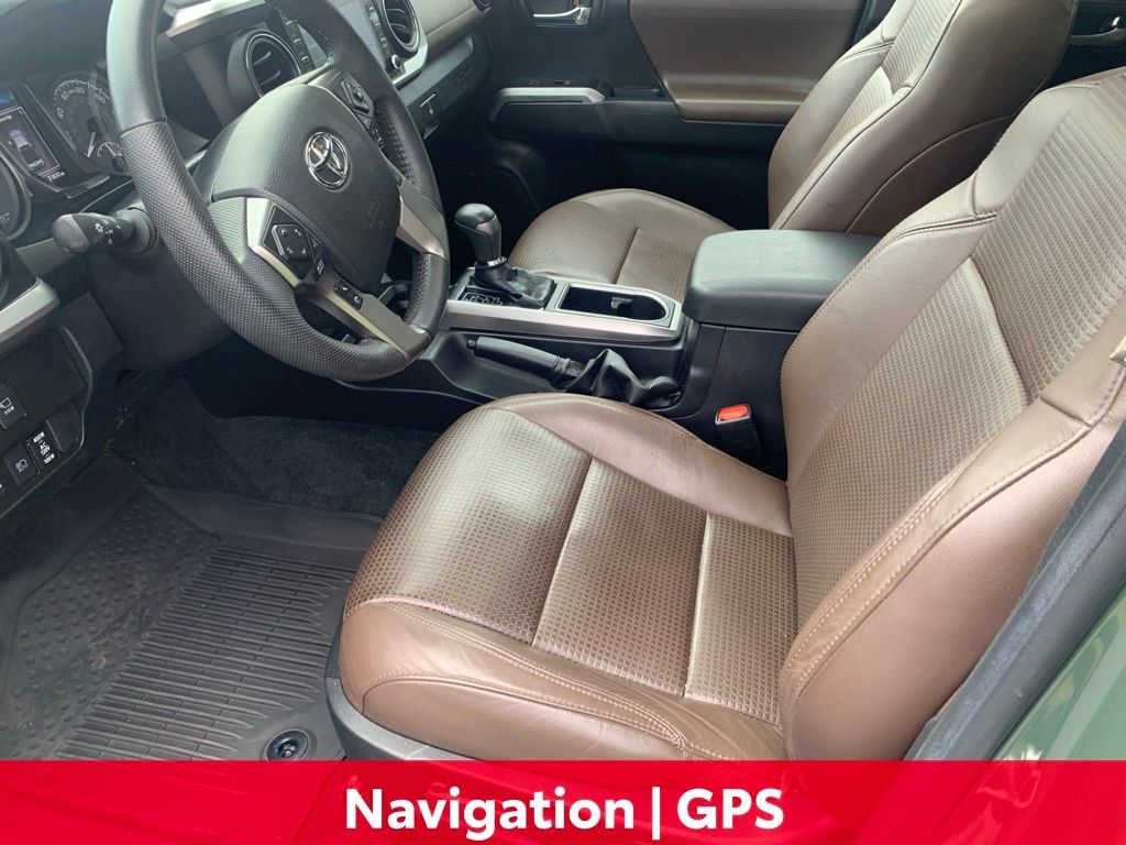Certified 2021 Toyota Tacoma Limited AWD/4WD image 9