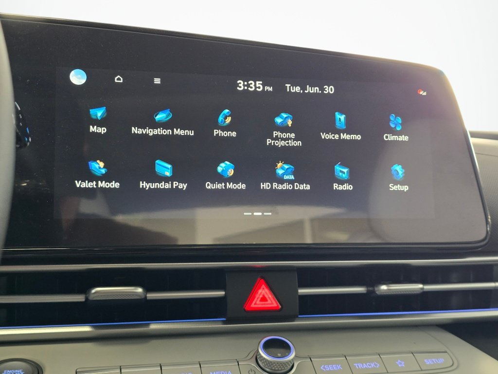 New 2026 Hyundai Elantra Limited FWD image 24