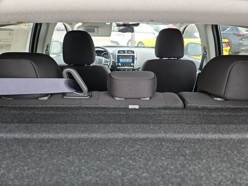 New 2026 Mitsubishi Outlander Sport LE AWD/4WD image 19