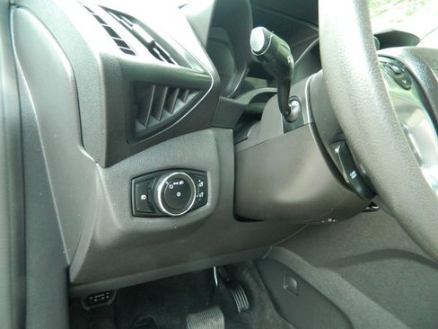 Used 2016 Ford Transit Connect XLT FWD image 18