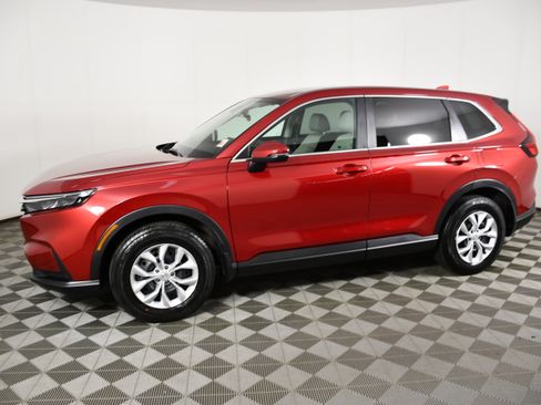Certified 2025 Honda CR-V LX image 9