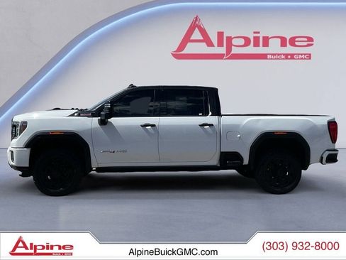 Used 2021 GMC Sierra 3500 AT4 w/ AT4 Premium Plus Package AWD/4WD image 2