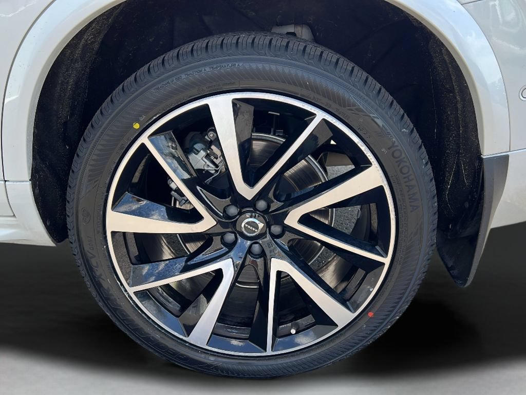 Certified 2023 Volvo XC90 B6 Plus w/ Protection Package Premier AWD/4WD image 27