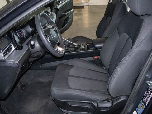 Used 2022 Kia K5 LXS FWD image 7