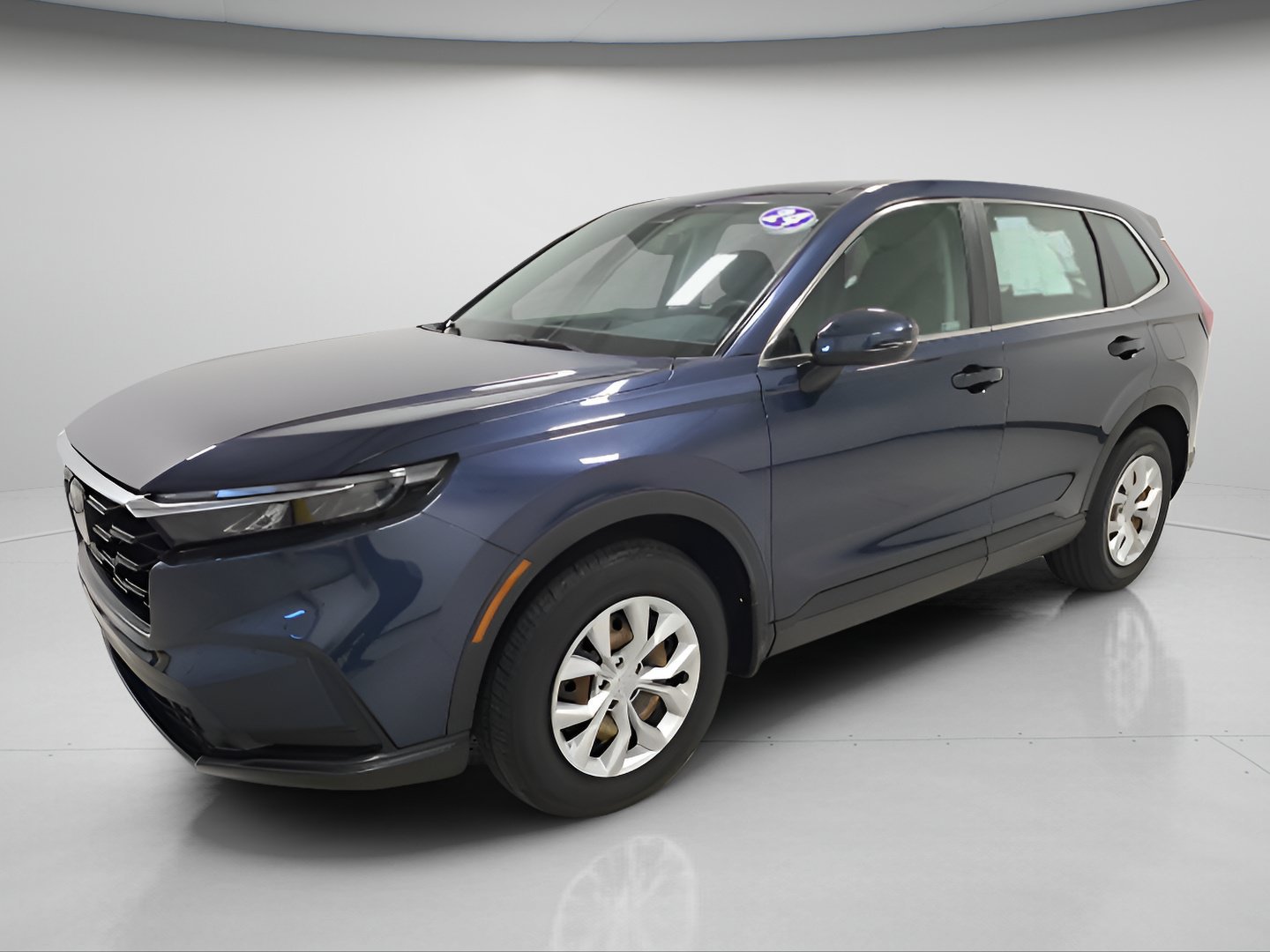 Used 2024 Honda CR-V LX image 3