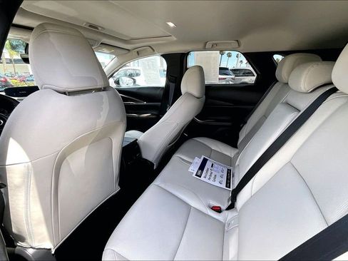 Certified 2023 MAZDA CX-30 2.5 Turbo w/ Premium Plus Pkg image 16