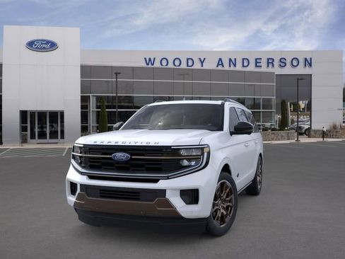 New 2026 Ford Expedition King Ranch AWD/4WD image 2