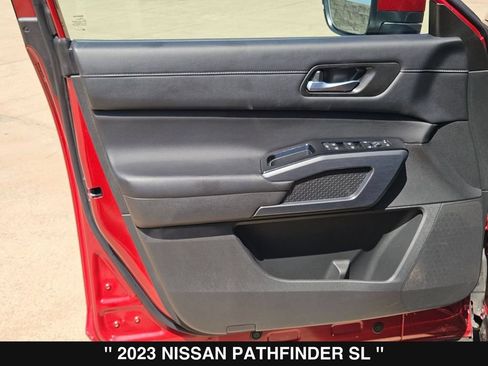 Used 2023 Nissan Pathfinder SL w/ Black Appearance Package FWD image 14