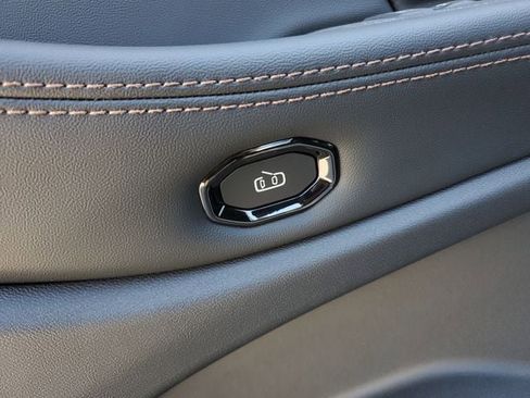 New 2026 Jeep Cherokee Limited image 19