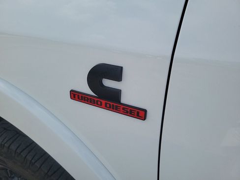 Used 2024 RAM 2500 Limited AWD/4WD image 9
