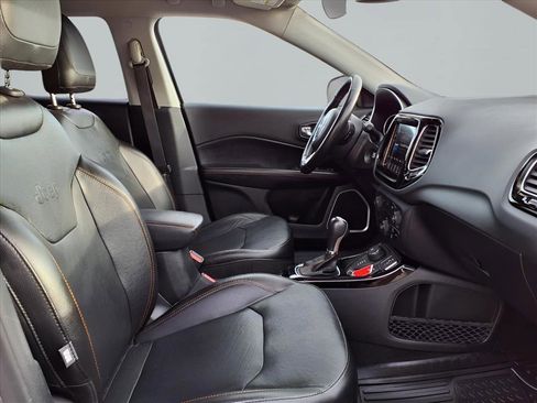 Used 2020 Jeep Compass Limited image 13