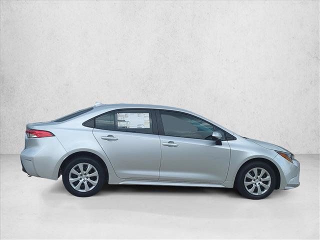 Certified 2025 Toyota Corolla LE w/ Convenience Package FWD image 4
