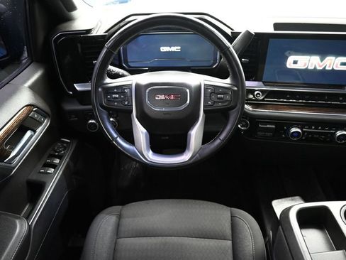 Used 2023 GMC Sierra 1500 Elevation w/ LPO, Elevation Black Package AWD/4WD image 5