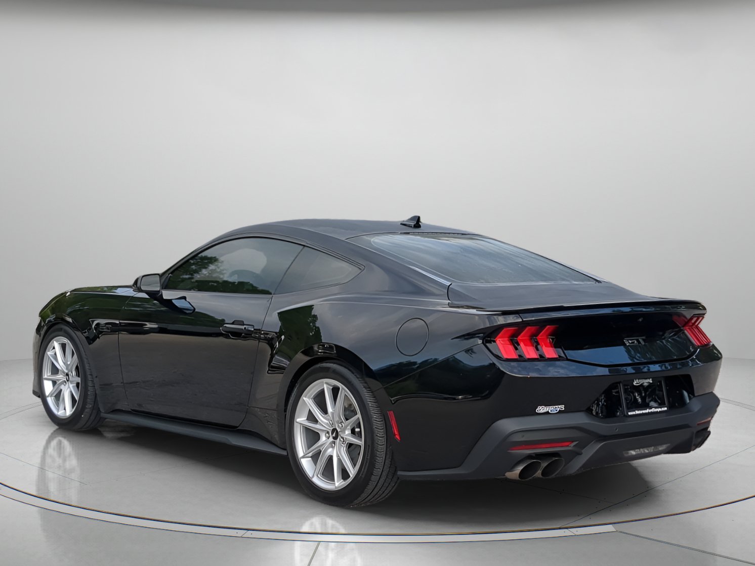 Used 2025 Ford Mustang GT RWD image 42