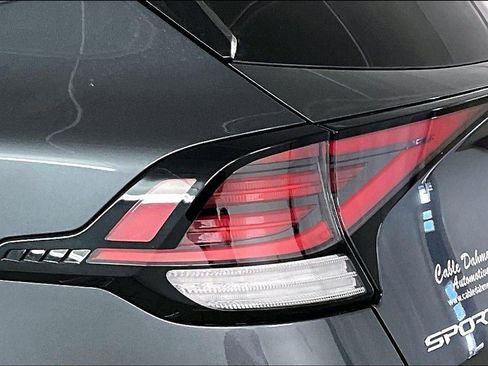 Used 2024 Kia Sportage SX Prestige image 23