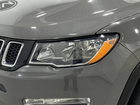 Used 2019 Jeep Compass Limited w/ Safety & Security Group AWD/4WD image 32