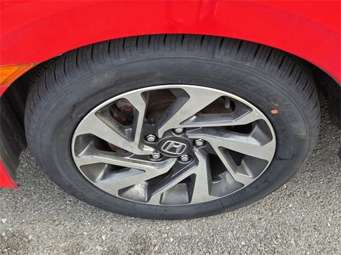 Used 2017 Honda Civic EX image 8