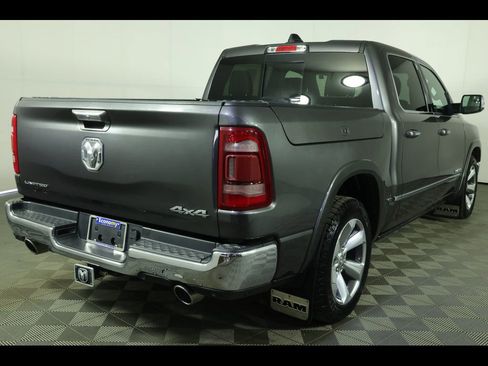 Used 2019 RAM 1500 Limited image 11