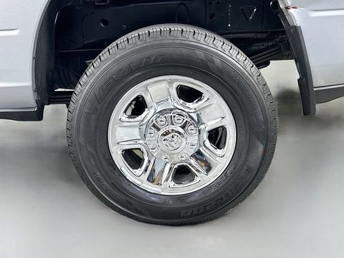 Used 2021 RAM 3500 Big Horn AWD/4WD image 33