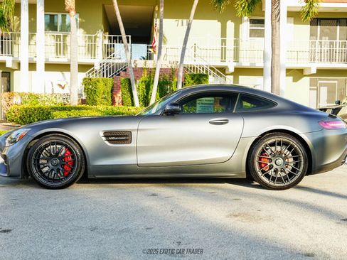Used 2019 Mercedes-Benz AMG GT Coupe image 3