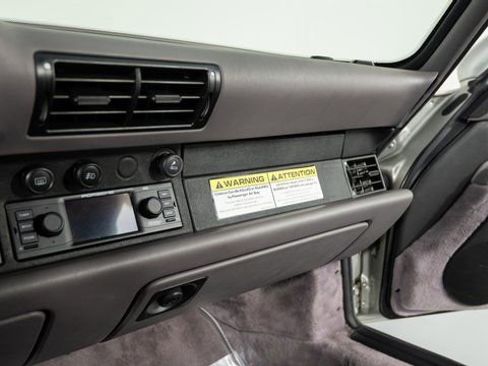 Used 1998 Porsche 911 Carrera S image 21