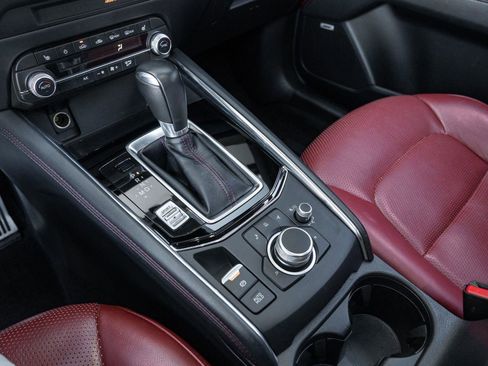 Used 2021 MAZDA CX-5 Carbon Edition image 37