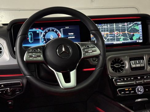 Used 2024 Mercedes-Benz G 550 image 37