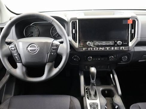 New 2026 Nissan Frontier SV w/ SV Convenience Package AWD/4WD image 14