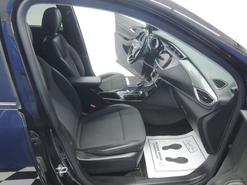 Used 2023 Buick Encore GX Preferred w/ Cold Weather Comfort Package FWD image 31