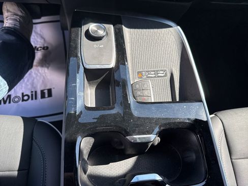 Used 2025 Buick Enclave Preferred image 25