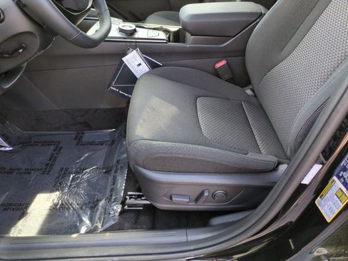 New 2026 Kia Sportage S AWD/4WD image 17