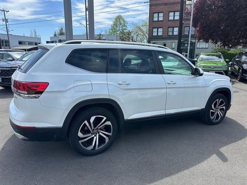 Used 2023 Volkswagen Atlas SEL AWD/4WD image 7