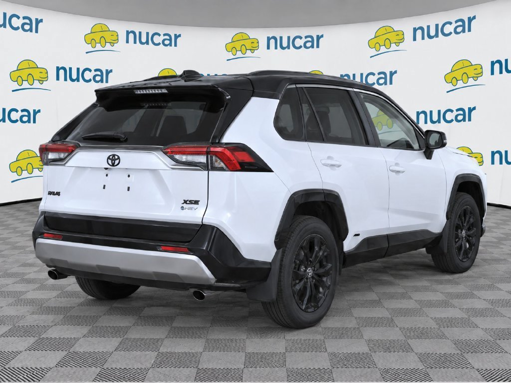 Certified 2025 Toyota RAV4 XSE w/ Weather Package AWD/4WD image 4