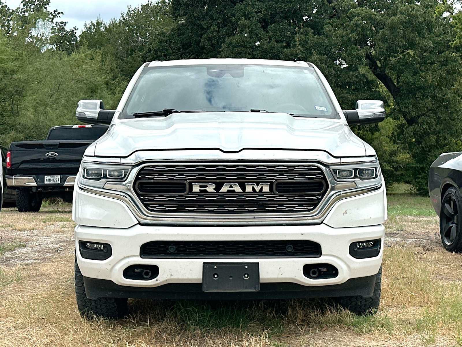 Used 2023 RAM 1500 Limited w/ Trailer Tow Group AWD/4WD image 2