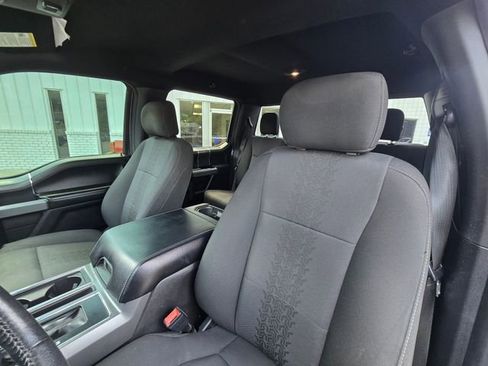 Used 2018 Ford F150 XLT w/ Equipment Group 302A Luxury AWD/4WD image 24