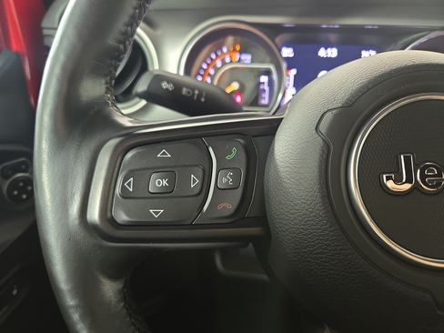 Used 2019 Jeep Wrangler Unlimited Sport S AWD/4WD image 16