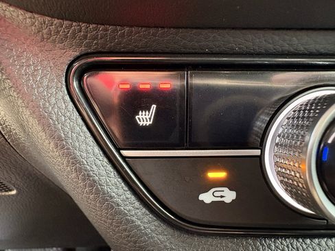 Certified 2024 Honda HR-V EX-L image 22