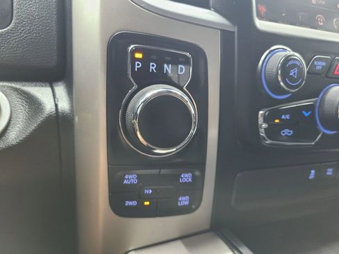 Used 2016 RAM 1500 Big Horn image 31