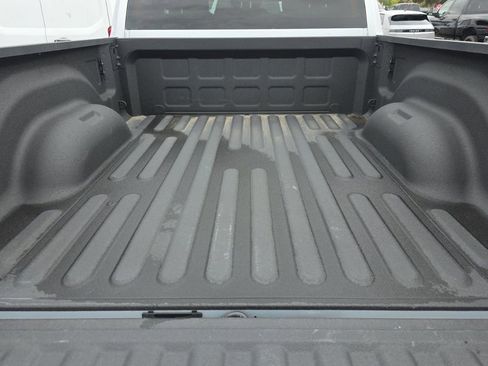 Used 2026 RAM 2500 Big Horn AWD/4WD image 6