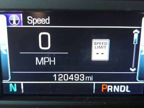 Used 2019 Chevrolet Suburban LT image 20