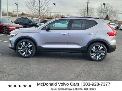 New 2026 Volvo XC40 B5 Ultra w/ Climate Package AWD/4WD image 2
