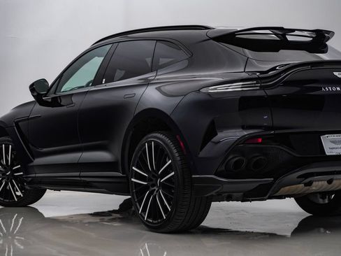 Used 2025 Aston Martin DBX 707 AWD/4WD image 9
