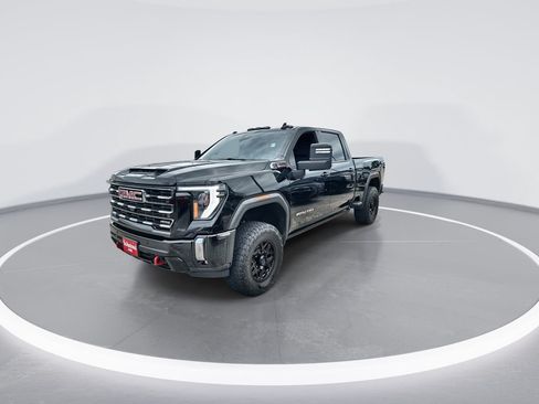 Used 2024 GMC Sierra 2500 AT4 w/ AT4 Premium Plus Package AWD/4WD image 4