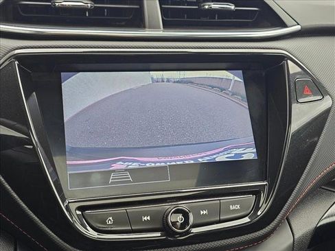 Used 2021 Chevrolet TrailBlazer RS w/ Sun and Liftgate Package image 25