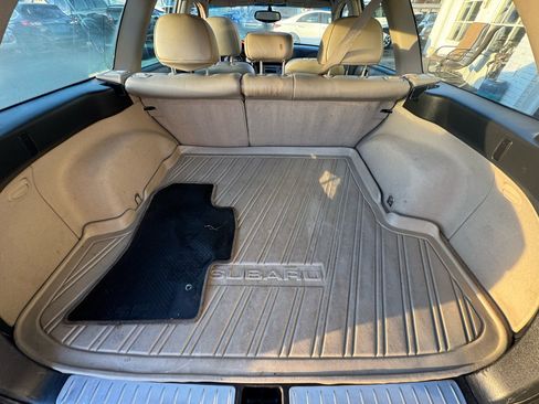 Used 2005 Subaru Outback 3.0R L.L. Bean image 20