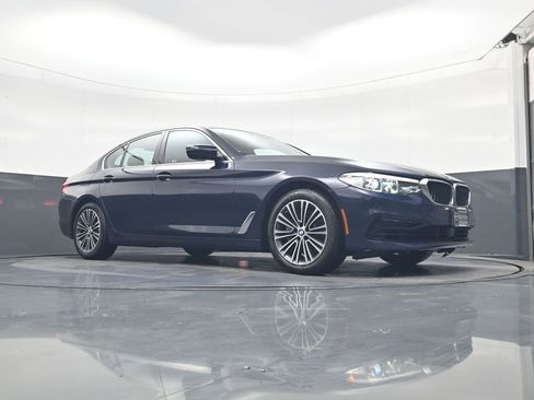 Used 2019 BMW 540i xDrive image 19