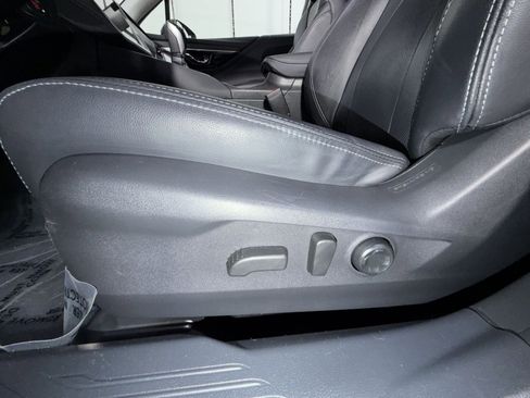 Used 2023 Subaru Outback Touring XT AWD/4WD image 28